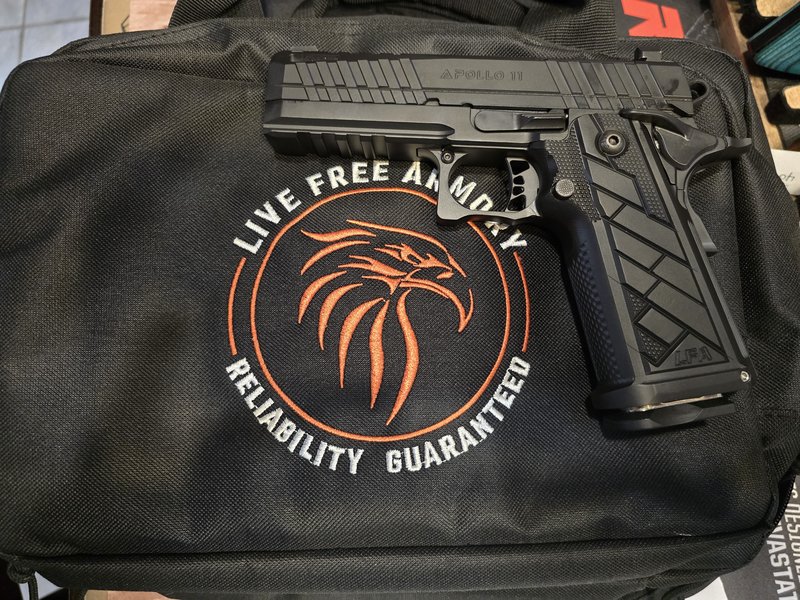 APOLLO 11 COMPACT V2